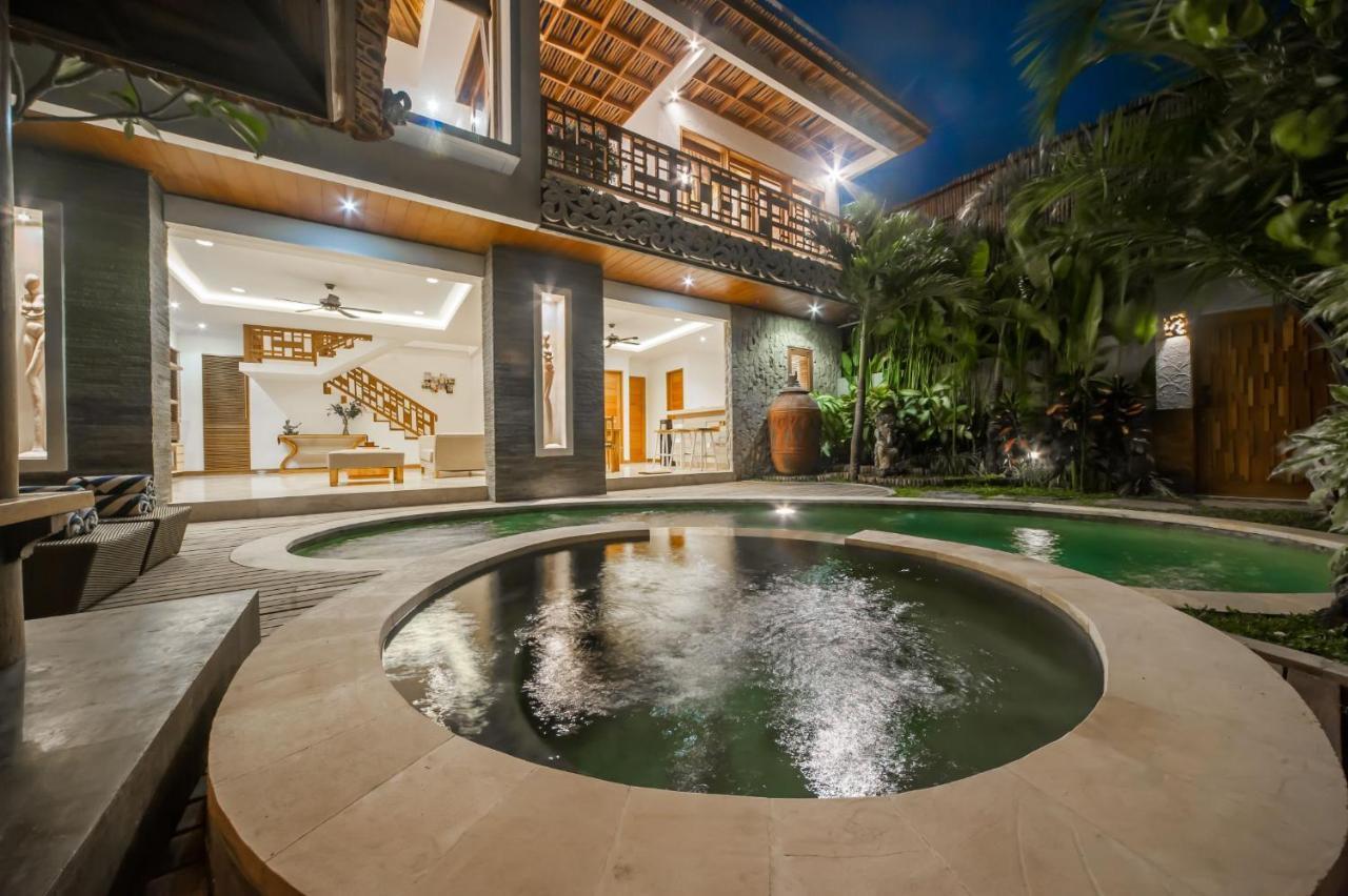 Villa Suzuki 2 Seminyak Kültér fotó